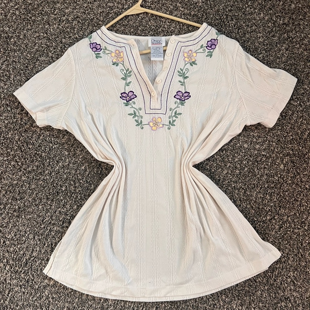 Vintage Cream Embroidered Women's Top